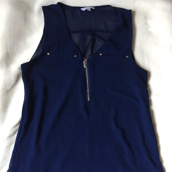 Navy Blue Tank Top With Zipper - Picture 2 of 3